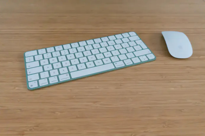 Magic Keyboard en Magic Mouse 2.