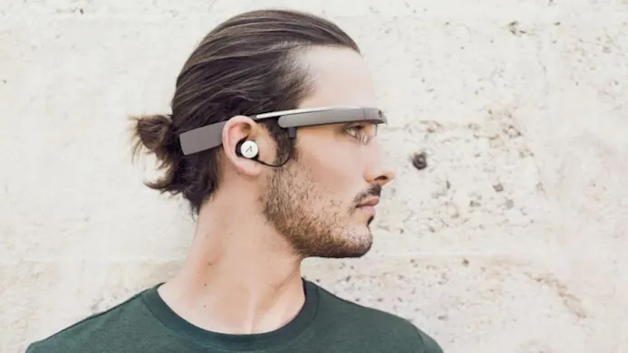 Google laat nieuw model Google Glass zien-15754129