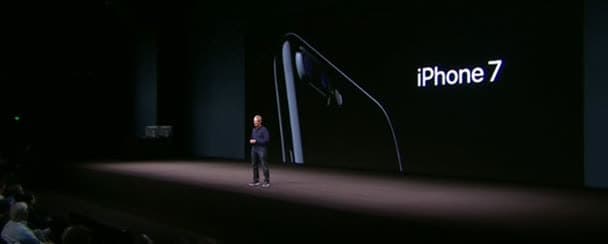 Apple presenteert iPhone 7 - zonder hoofdtelefooningang