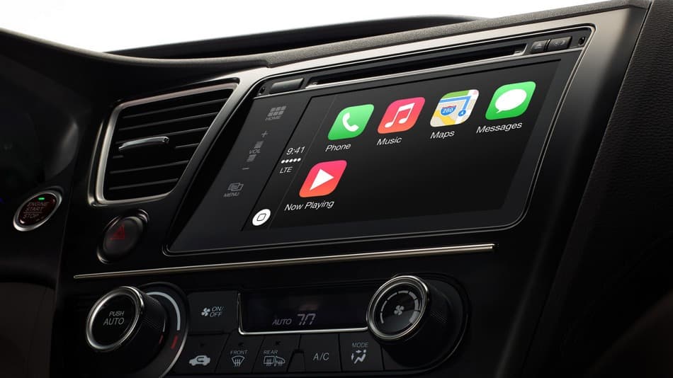 Apple introduceert CarPlay: een infotainmentsysteem voor in je auto