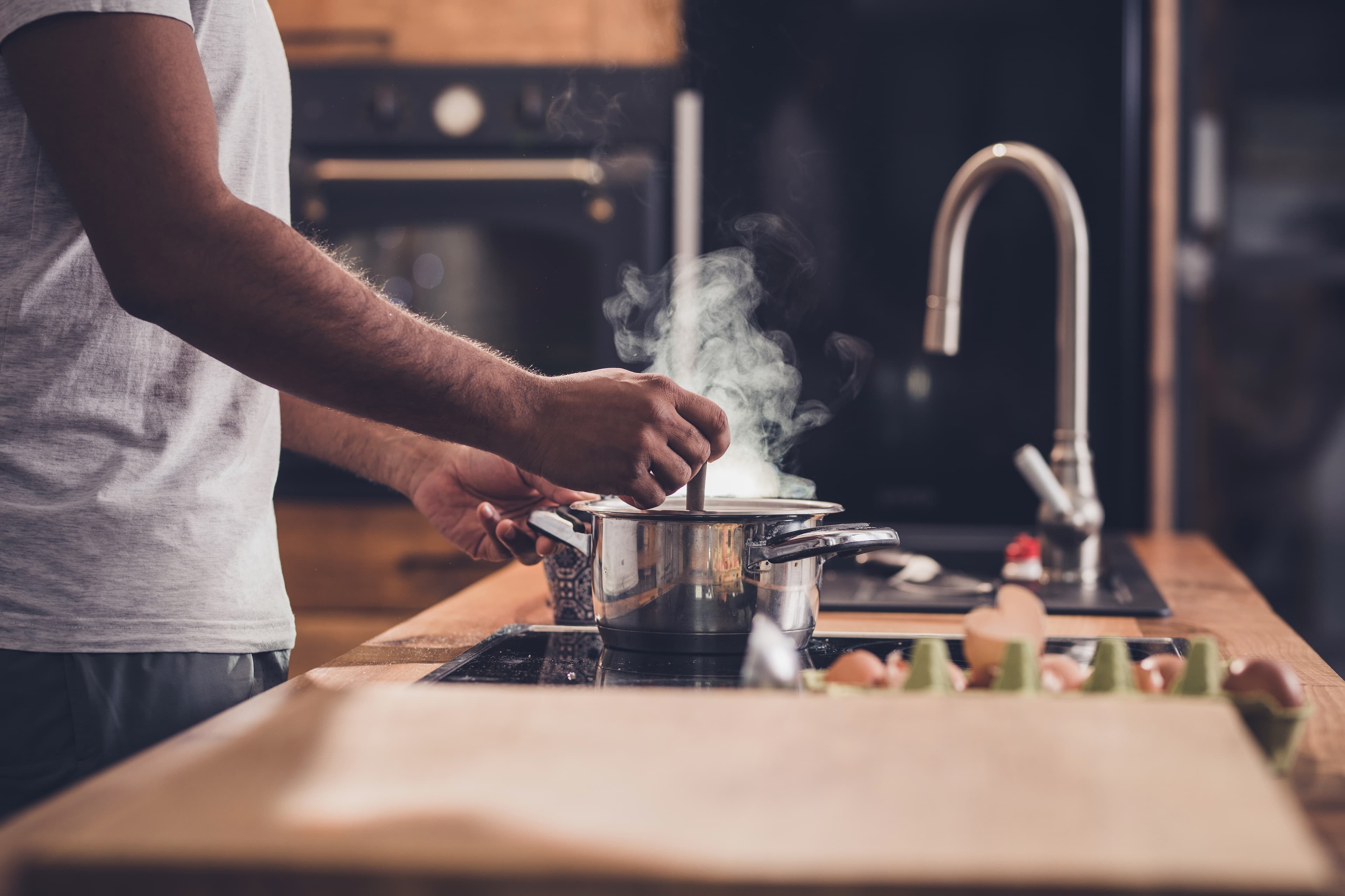 Besparen op gas bij het koken – wat zijn je opties?