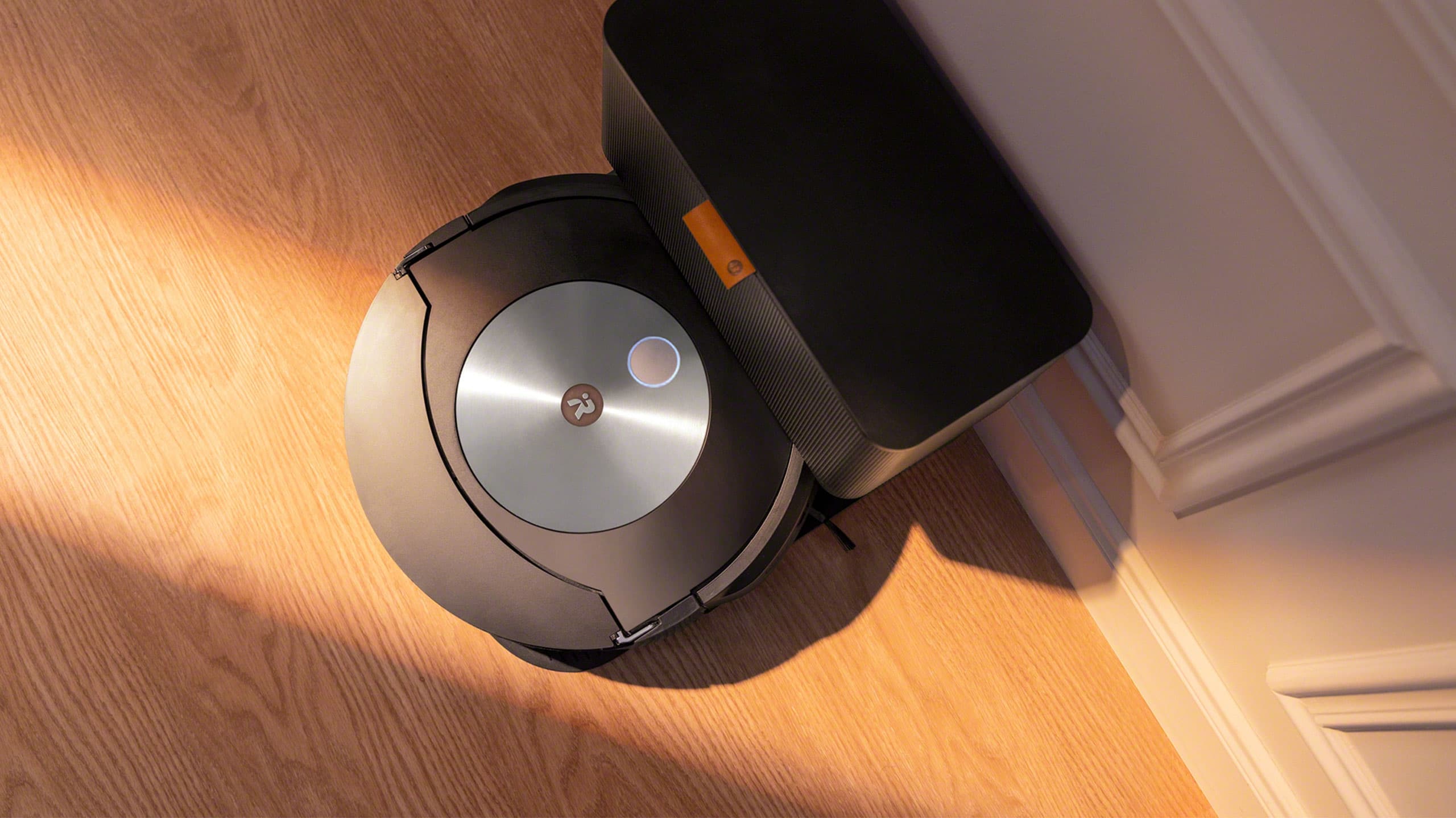 Roomba Combo j7+ - laat dweilen over aan de pro’s