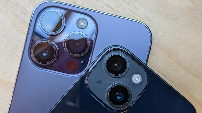 De camera's van de iPhone 14 Pro Max en de iPhone 14.
