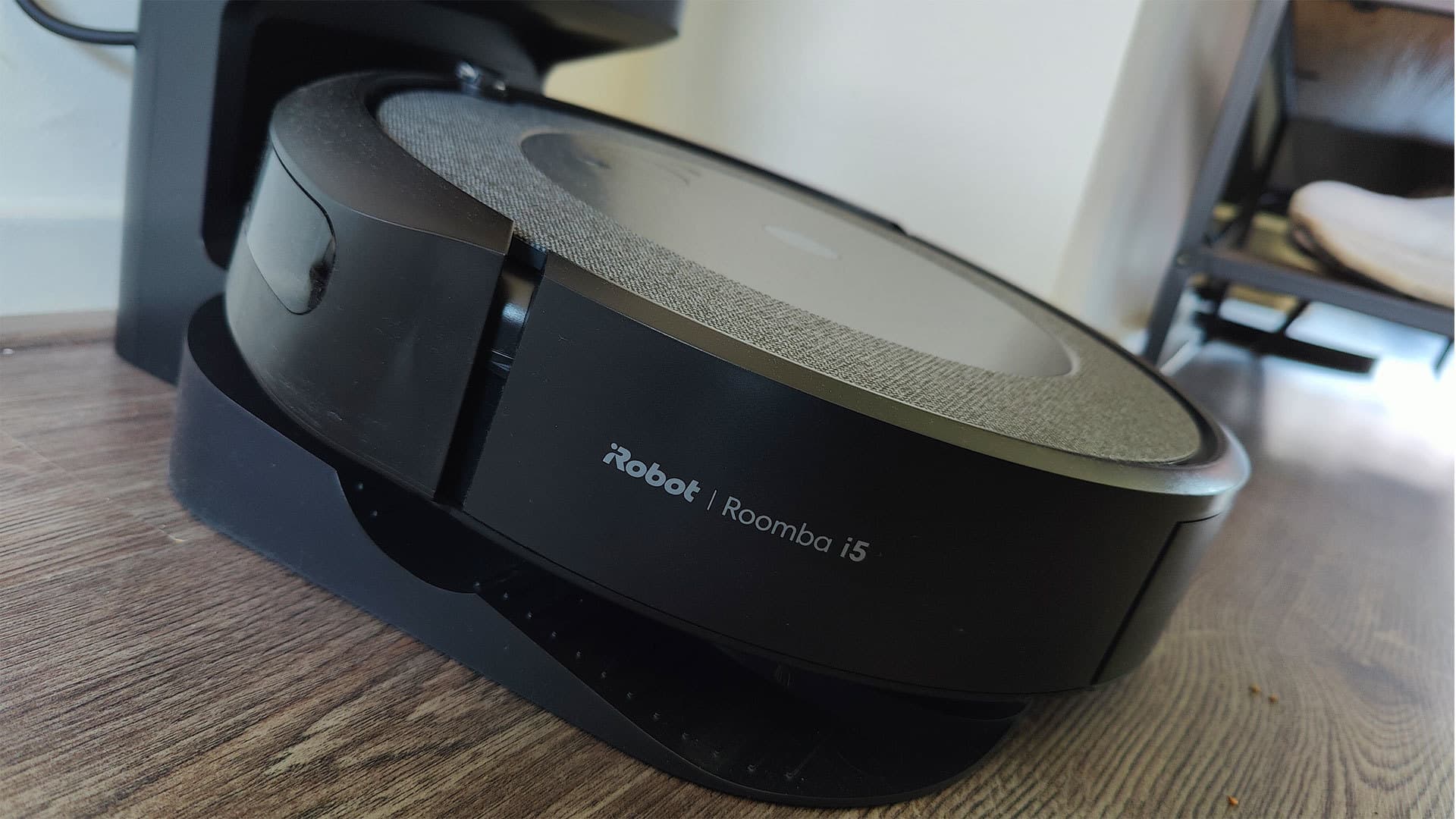 Roomba i5+: dure, basale robotstofzuiger