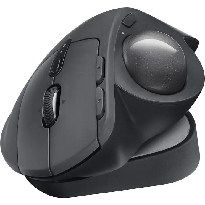 Tip 08 Dit is de Logitex MX Ergo Plus, een ergonomische muis met een trackball.