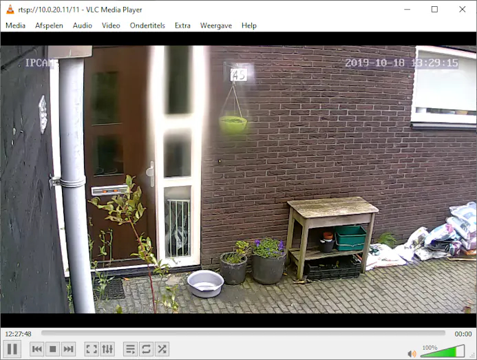 VLC media player kun je handig gebruiken om rtsp-streams te testen.