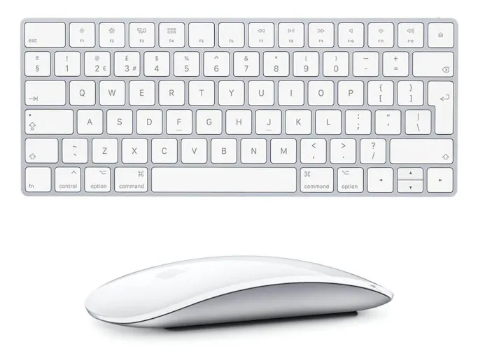 Tip 10 De meeste muizen en toetsenborden werken ook met een Mac, maar een specifieke Mac-versie biedt, zeker bij het toetsenbord, enige voordelen.