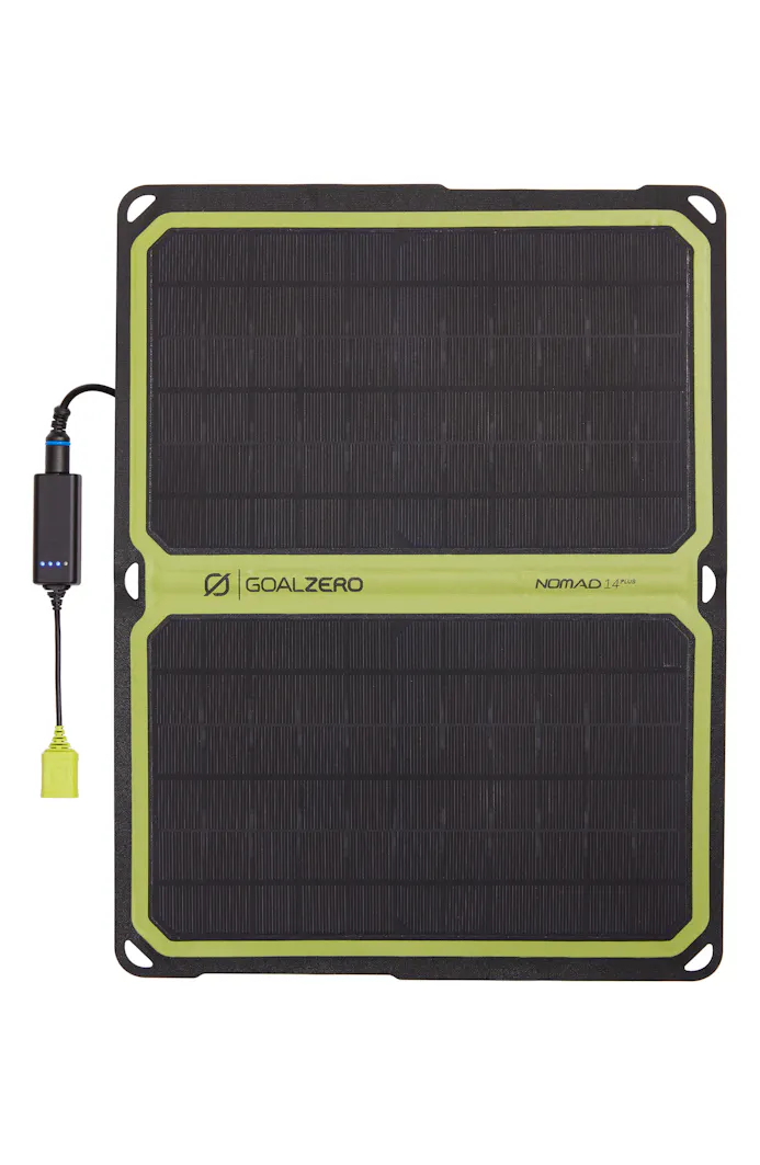 Tip 05 Goal Zero ontwikkelt powerbanks met een opvouwbaar zonnepaneel.