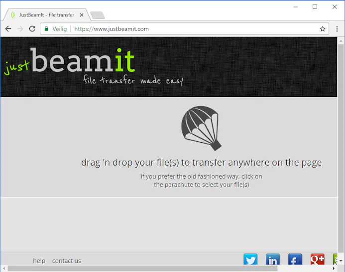 JustBeamIt is een p2p-bestandskoerier waarbij verzender en ontvanger gelijktijdig de browser open moeten hebben staan.