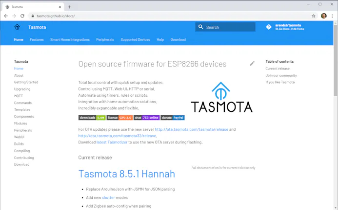 De Sonoff Basic kun je voorzien van Tasmota-firmware.