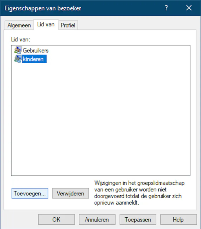 Windows Pro heeft een extra module voor lokaal gebruikers- en groepsbeheer.