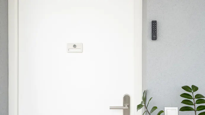 Nuki presenteert deurslot met vingerafdrukscanner-22546335