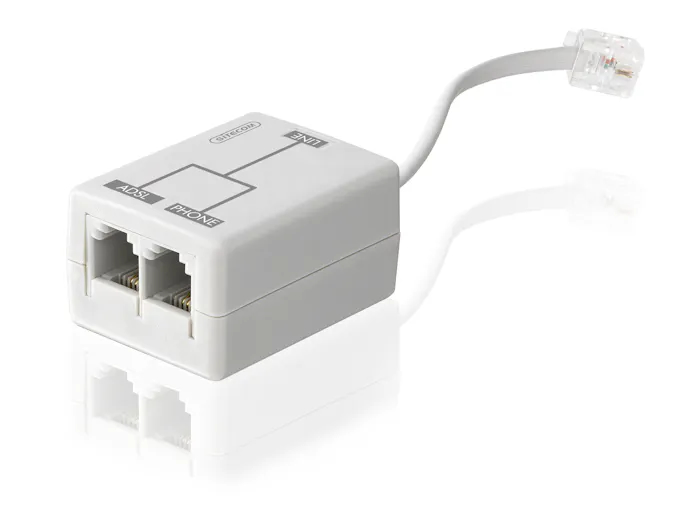 Tip 03 Bij een ADSL-aansluiting scheidt een splitter de verbinding in een telefoon- en internetdeel.