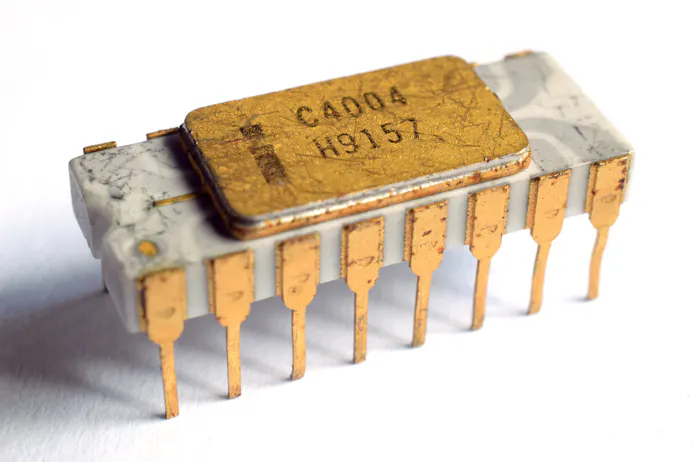 ‘s Werelds eerste microprocessor: de Intel 4004 (foto: Intel).