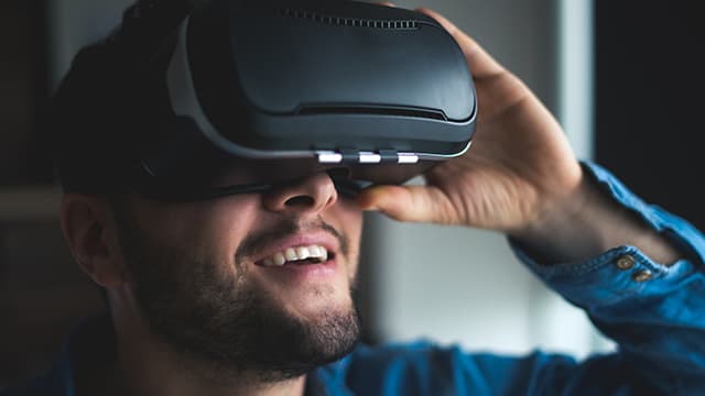 Geld verdienen in virtual reality gebeurt telkens meer