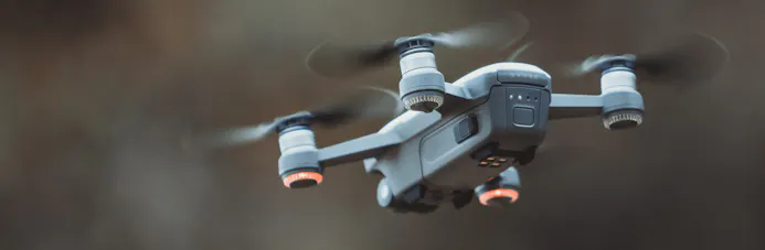 drone vliegen camera