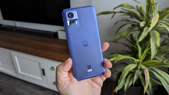 Review Motorola Edge 30 Neo – Kleine smartphone, grote ambities-24696882
