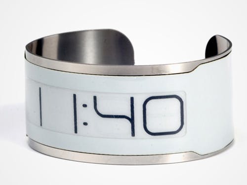 CST-01: Dunste horloge ter wereld dankzij e-ink
