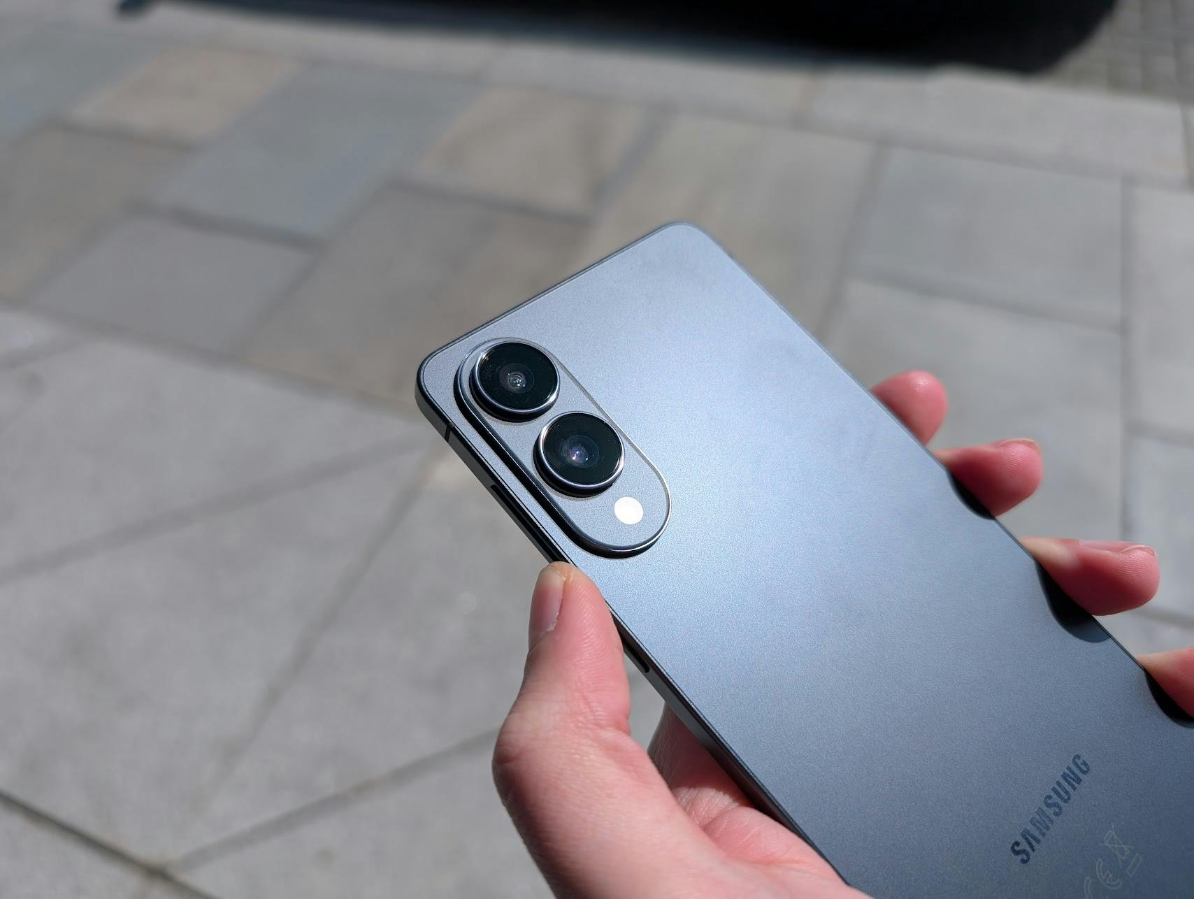 Review Samsung Galaxy S25 Edge - Dunste smartphone met dikke prijs