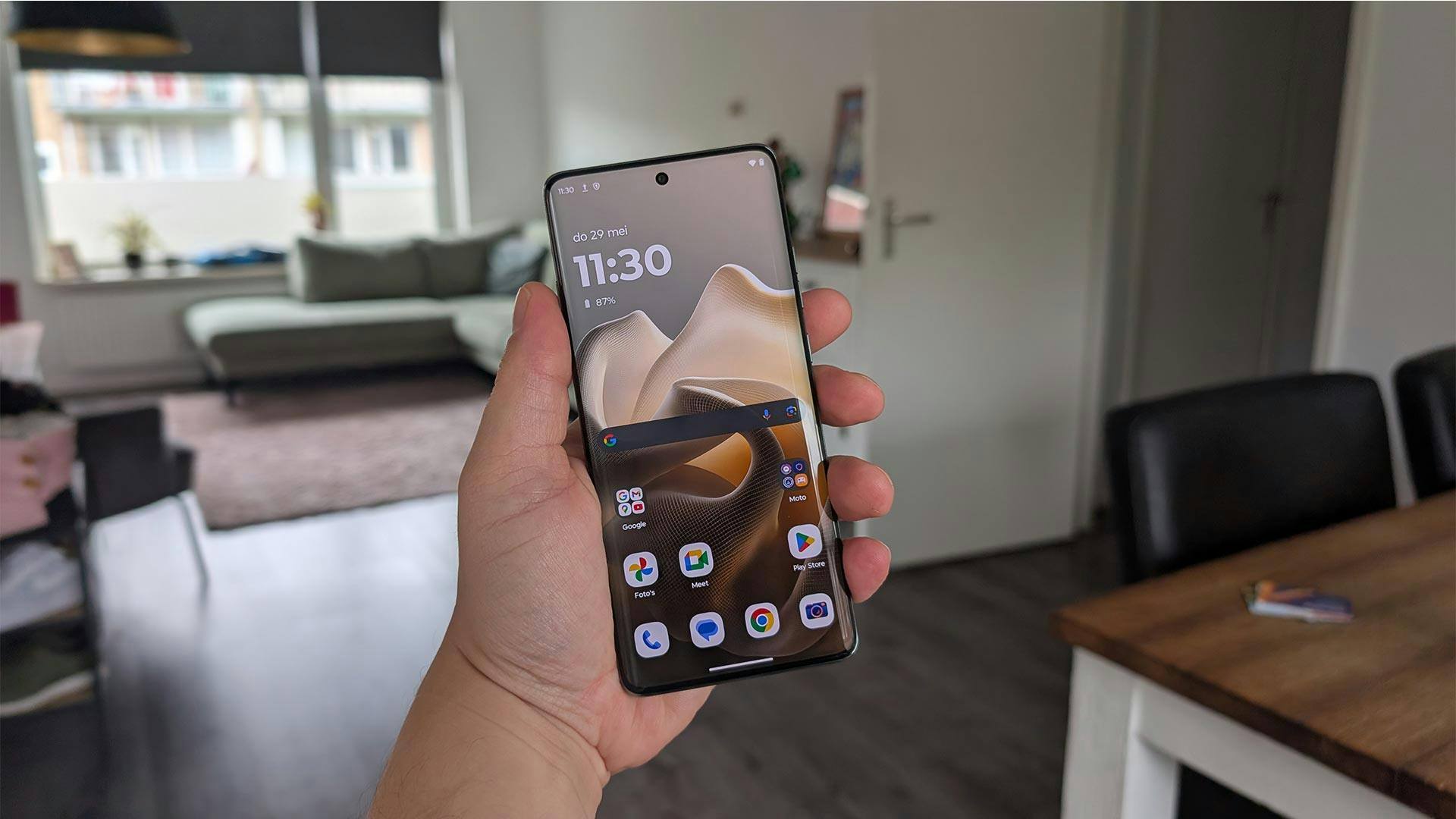 Review Motorola Edge 60 Pro – AI werpt z’n schaduw