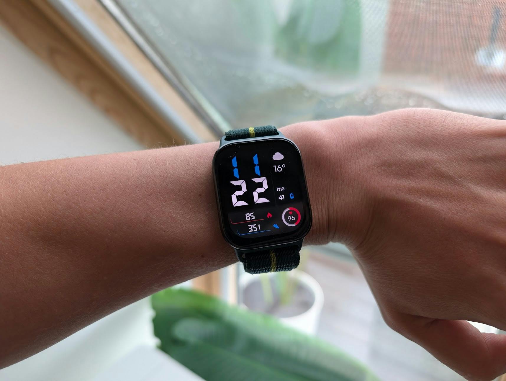 Review Motorola Moto Watch Fit – Spotgoedkope fitnesstracker met lange adem