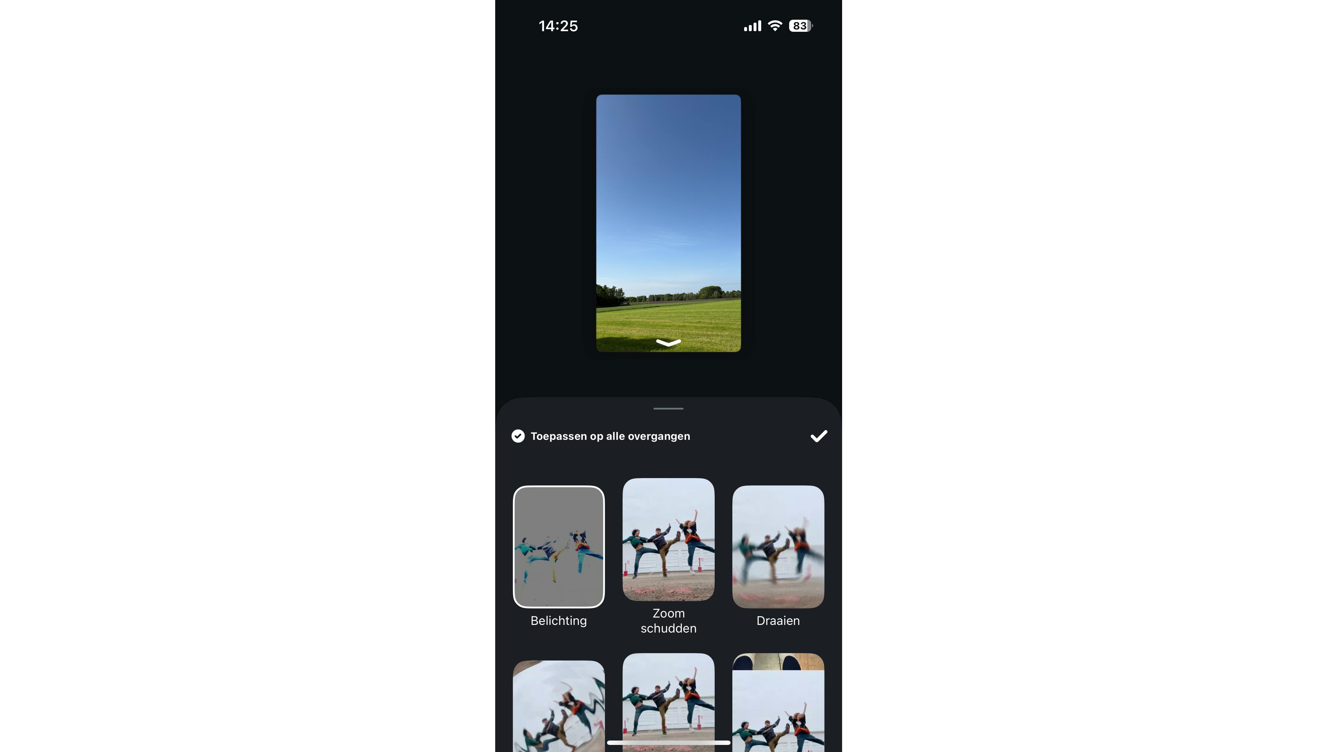 Dankzij het gebruik van fraaie overgangen geef je de film een professioneel tintje.