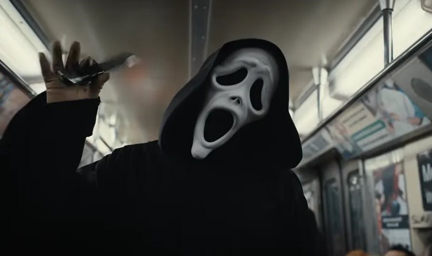 Scary Movie 6-trailer neemt horrorfilms op de hak